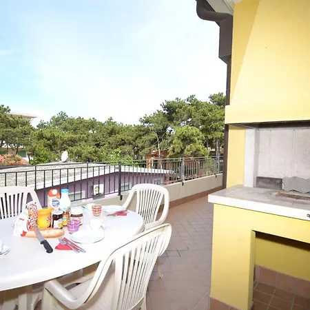 Charming Flat With A Big Terrace Апартаменти *