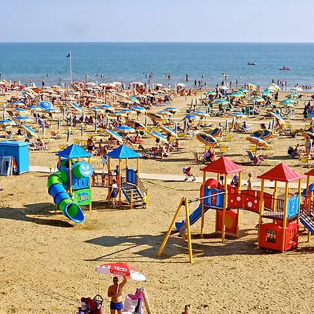 Charming Flat With A Big Terrace * Bibione