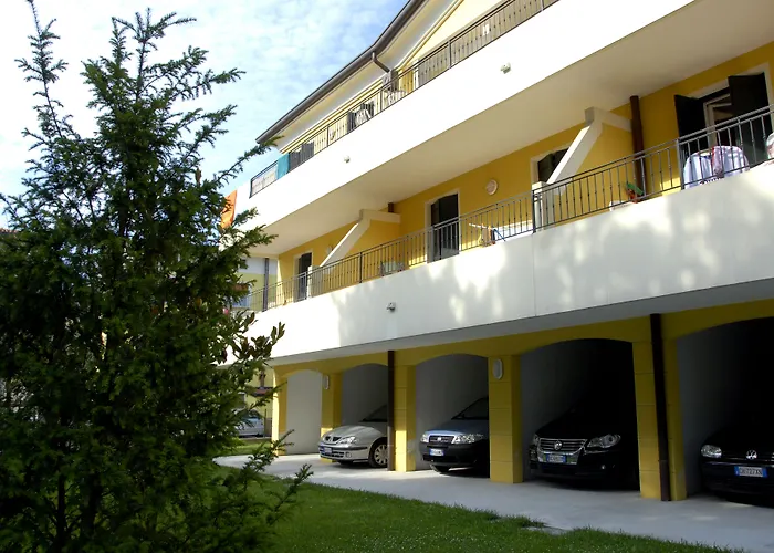 Charming Flat With A Big Terrace * Bibione